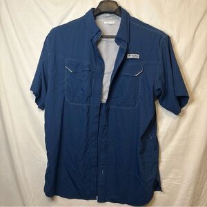 Columbia Men's Navy Casual Button Down Shirt